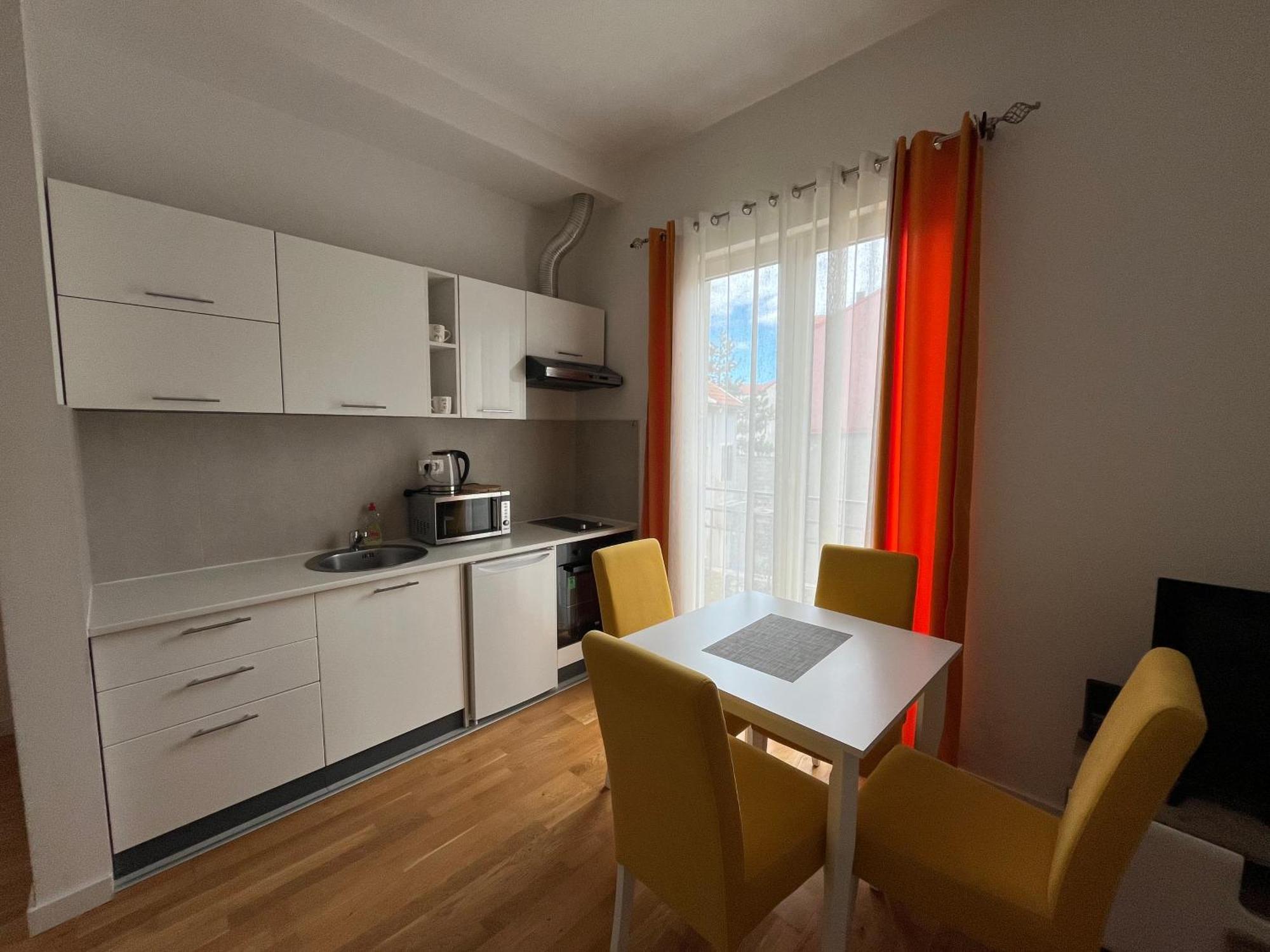 Apartment Dora Cetinje Exteriör bild